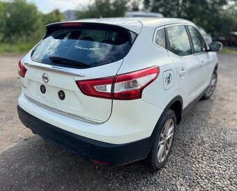 ND / Náhradní díly z Nissan Qashqai J11 / Po dílech - 2