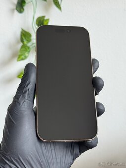 iPhone 16 Pro 128GB zlatý - 2