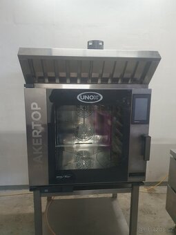 Pekařská pec Unox Bakertop s digestoří - 2