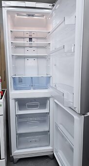 Lednice s mrazákem INDESIT - NO FROST, kombinovaná, - 2