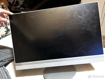 Lenovo IdeaCentre 520-22IKU - 2