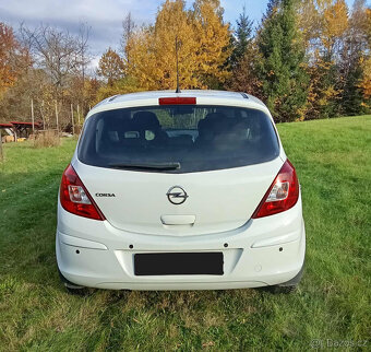 Opel Corsa 1.2 Benzín Najeto jen 33600km TOP stav - 2