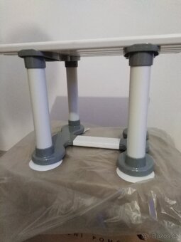 Zdravotní sedačka do vany - nízká - 2