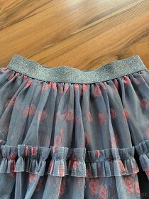 Dívčí sukně vel. 140 - 2