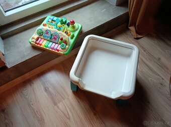 Interaktivní hrací stolek Chicco - 2