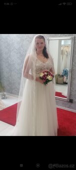 Svatební šaty +družičky - 2