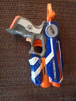 Nerf Elite Rough Cut 2x4 – funkční, pěkný stav - 2