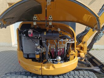 Minibagr CATERPILLAR 303,5 ECR - r.v.2017 - 2
