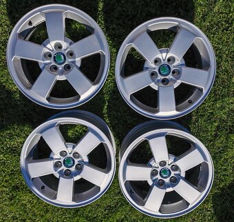Nové Alu Škoda 5x100 R16 1U0 601 025 M - 2