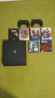 Playstation 4 PRO - 2