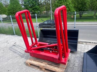 Kleště na hranaté balíky - 2