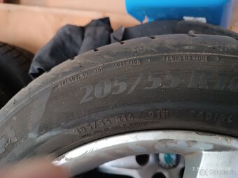 PNEU 205/55 R16 - 2