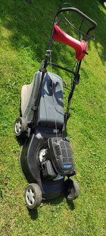 Benzínová sekačka Honda 53cm s pojezdem - 2