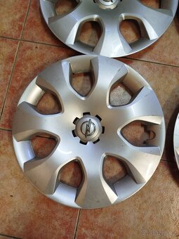 Opel poklice R16 - 2