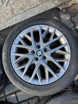 ORIGINÁL Alu SEAT, Volkswagen, Škoda R16, 5x100 - REZERVACE - 2