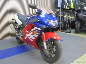 Honda CBR 600F - 2