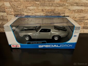 Model auta Chevrolet Camaro 1:18 - 2