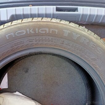 Nokian tyres LETNÍ 235/60R18 - 2