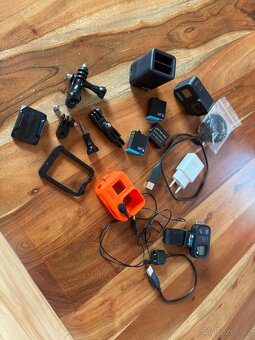 GoPro HERO 8 Black + PRISLUSENSTVI + GOPRO HODINKY - 2
