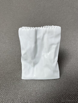 Rosenthal Ikonická porcelánová váza Paper Bag 10 cm - 2