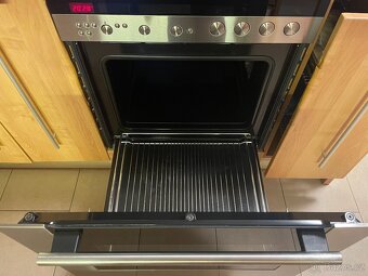 Trouba a sklokeramická varná deska Siemens - 2