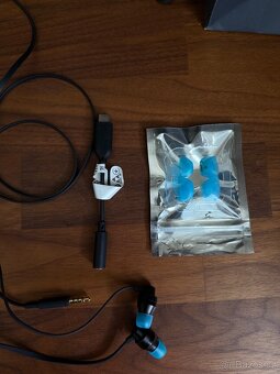 Herní sluchátka Logitech G333 - 2