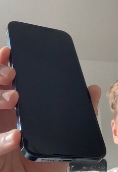 iPhone 12 Pro 256 GB modrý - 2