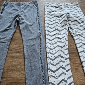 2x leginy Pepco vel. 122 - 2