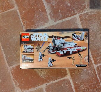 LEGO Star Wars 75342 Bojový tank Republiky - 2