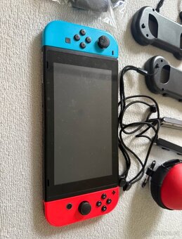 Nintendo switch - 2