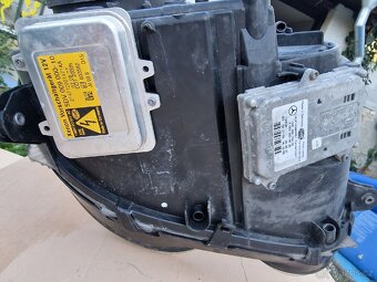 Přední Originální Světlomety na Mercedes Benz CLK W209 - 2