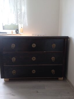 Komoda z masivu zn. Biedermeier r.1920 - 2