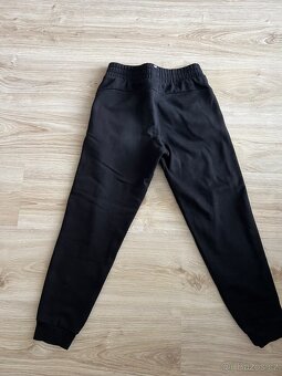 Chlapecké tepláky - 2