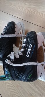 Brusle Bauer - zimní dětské brusle - 2