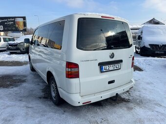 Volkswagen Transporter 1,9 TDI 63KW TAŽNÉ PNEU 6 MÍST - 2
