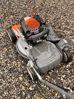 Sekačka husqvarna LC 48V - 2