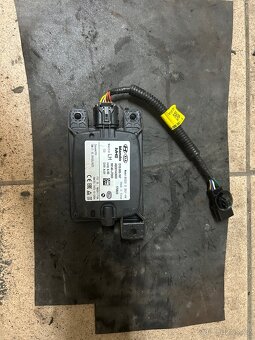 Jednotka hlídání mrtvého úhlu Kia ceed III levá - 2