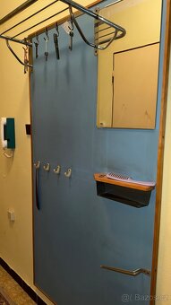 Retro předsíňová stěna - 2