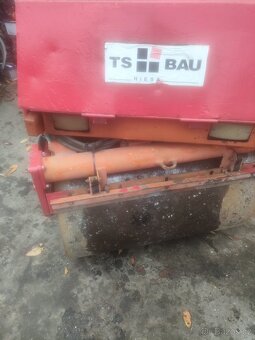 Vibračni valec HAMM - 2