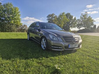 Mercedes E 250 Avantgarde - 2