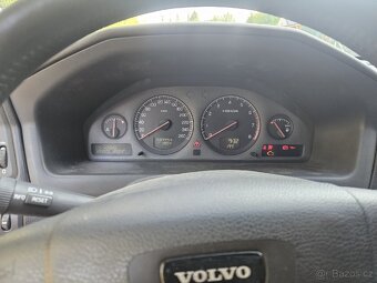 2x Volvo v70xc 2.4T lpg - 2
