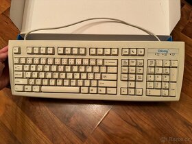 Chicony KB-9850 PS/2 klávesnice - 2