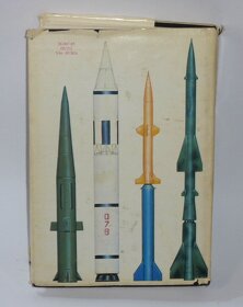 Prodám knihu Vojenské rakety od Naše vojsko - 2