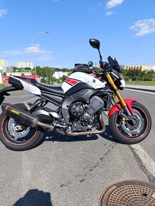 Yamaha    FZ8 - 2