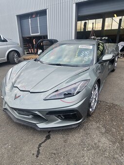 Chevrolet Corvette - 2