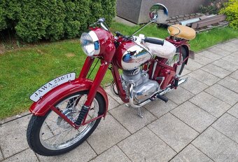 Jawa 250/11 pérák 1954 s TP po kompletní renovaci. - 2