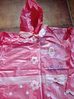 Pláštěnka zn. Perletti s Barbie vel. 110/116 - 2