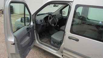 Ford Transit Connect Tournero 1,8 81kw - náhradní díly - 2