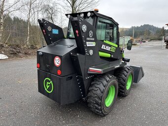 Firstgreen Industries - ELISE900 Elektrický smykový nakladač - 2