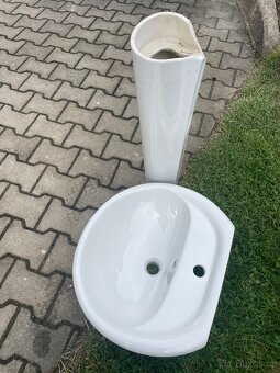 Prodám umyvadlo s keramickou nohou - 2